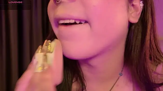 Yuri Stars online show from 26, 4, 2026