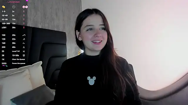 Sabrina Lennox online show from 11, 2, 2025