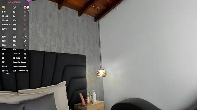 Sabrina Lennox online show from 25, 2, 2025