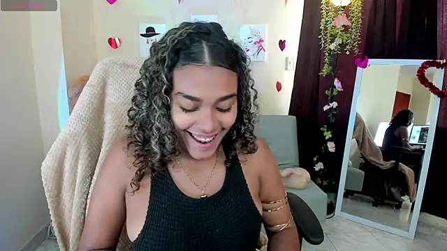 aleja montiel   online show from 10, 3, 2025