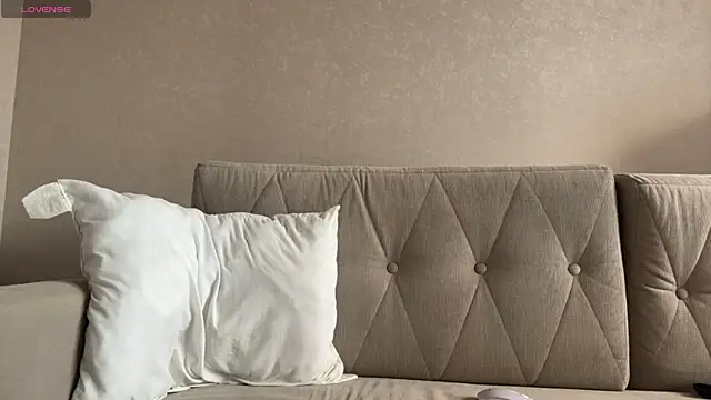 weshycouple online show from 28, 6, 2026