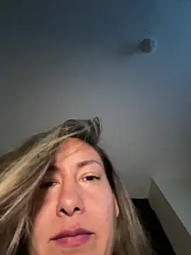 xLadyScarlettx online show from 17, 2, 2025