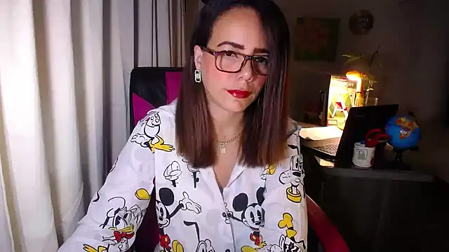 danielle rose 1 online show from 26, 4, 2026