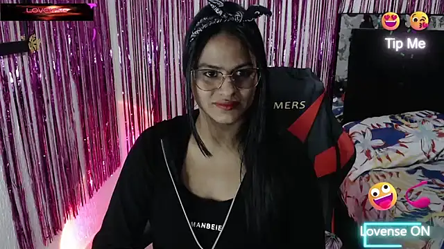 SweetAlmaa online show from 23, 7, 2026