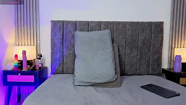 Ema Stone65 online show from 14, 2, 2026