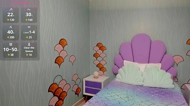 Isa little4u online show from 7, 1, 2025