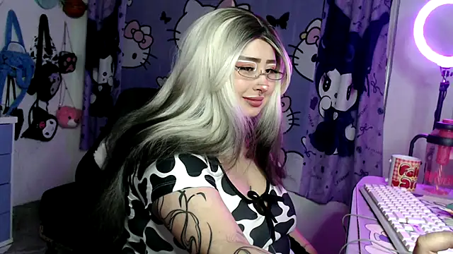 lussyevans24 online show from 22, 4, 2026