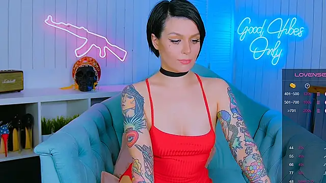 My toys pink online show from 26, 2, 2025