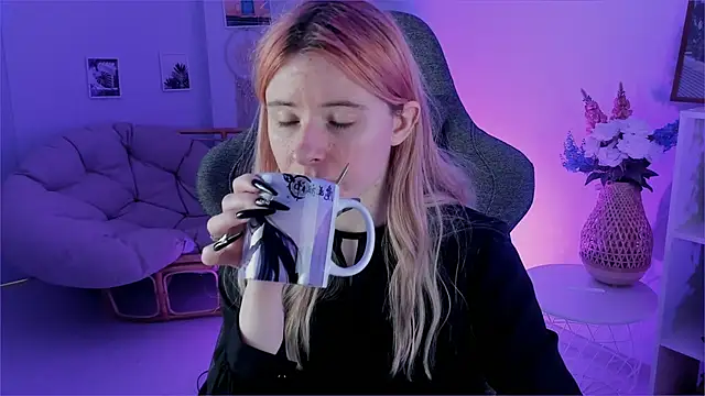 LexiWenford online show from 13, 12, 2024