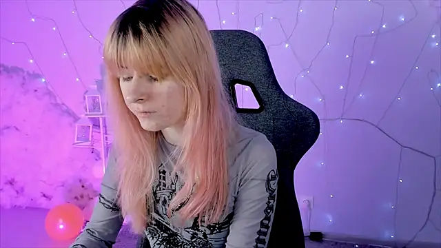 LexiWenford online show from 13, 2, 2025