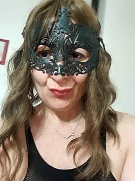 Viola8p online show from 4, 2, 2025