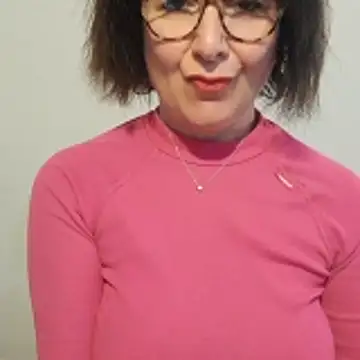 Viola8p online show from 17, 11, 2025