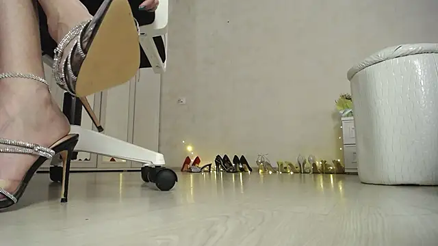 Snapshot of Devil_Goddess chatting on 15, 1, 2025 Devil Goddess online show from 15, 1, 2025