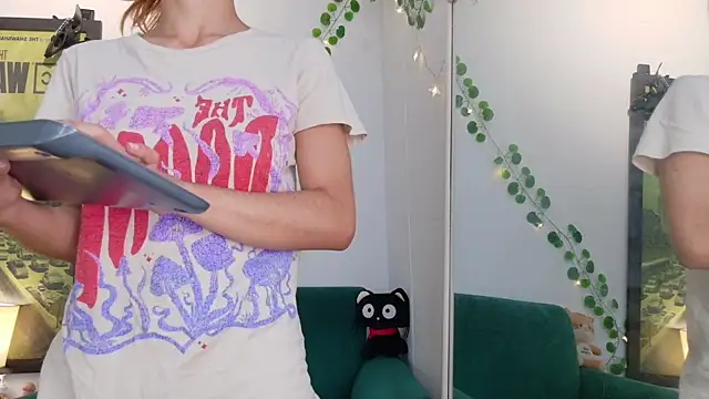 kittyzenn online show from 19, 6, 2026