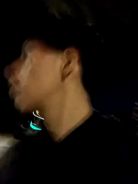 Snapshot of Dennis_2024 chatting on 1, 11, 2025 Dennis 2024 online show from 1, 11, 2025