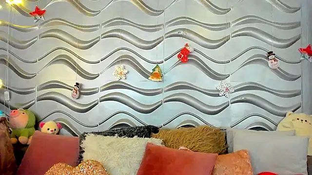 Snapshot of StormiRusso chatting on 22, 12, 2024 StormiRusso online show from 22, 12, 2024