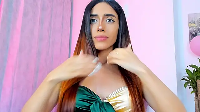 Snapshot of StormiRusso chatting on 9, 2, 2025 StormiRusso online show from 9, 2, 2025