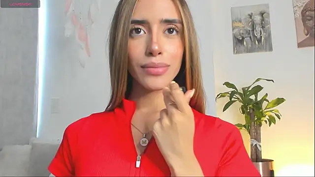 Snapshot of StormiRusso chatting on 27, 9, 2025 StormiRusso online show from 27, 9, 2025