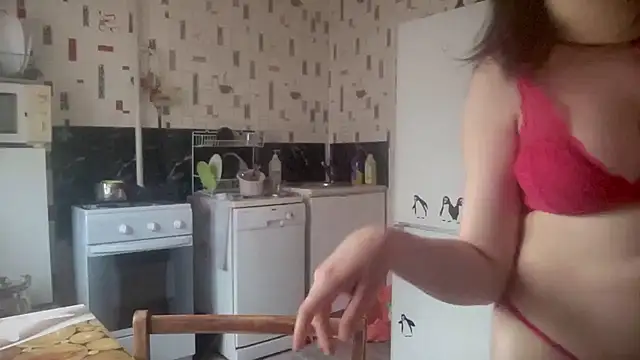 Diamond Tyler online show from 25, 4, 2026