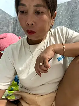 Linaannn online show from 14, 11, 2025