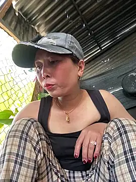 Linaannn online show from 25, 2, 2026