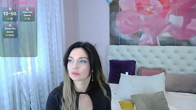 VioletUmi online show from 16, 9, 2025