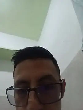 alexmoragomez online show from 24, 6, 2026