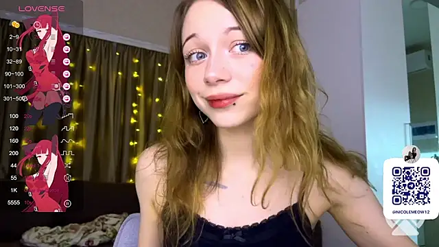 Snapshot of _SofiaBrown chatting on 6, 3, 2026 SofiaBrown online show from 6, 3, 2026