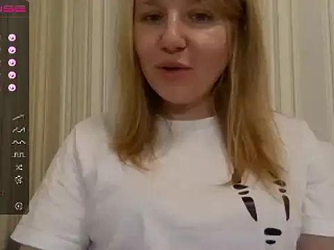 urbadkitty online show from 24, 12, 2024