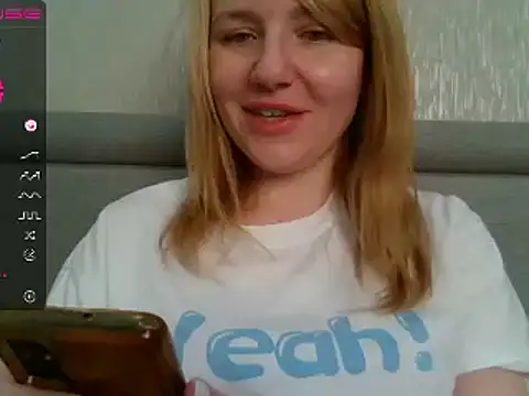 urbadkitty online show from 20, 1, 2025