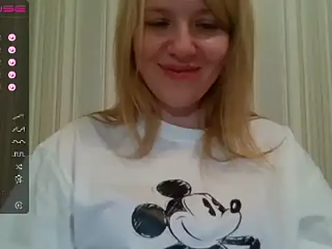 urbadkitty online show from 24, 1, 2025