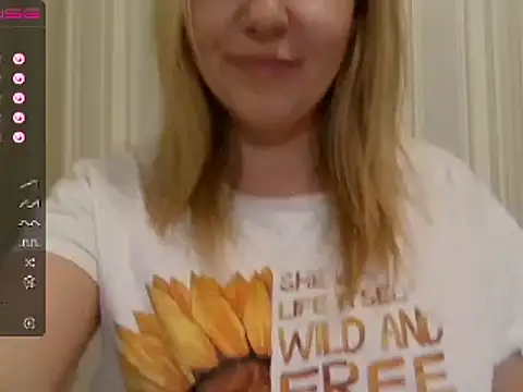 urbadkitty online show from 15, 2, 2025