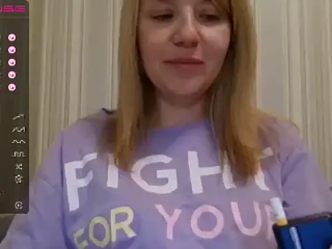 urbadkitty online show from 13, 3, 2025