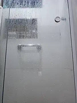 Binhosex2024 online show from 18, 2, 2025