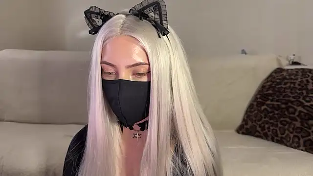 michiko  online show from 26, 3, 2026