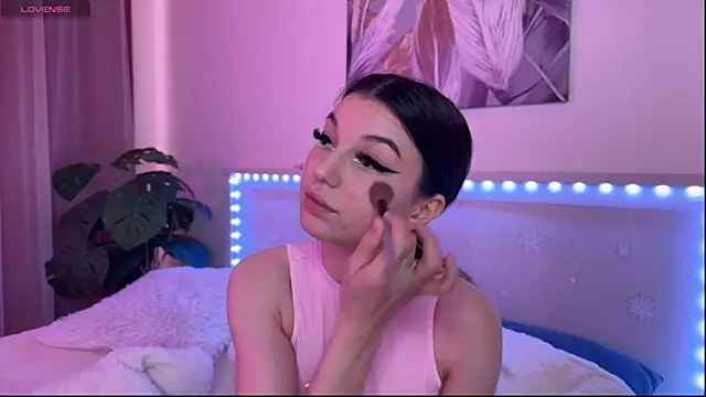 Snapshot of Veronica_leal chatting on 25, 5, 2026 Veronica leal online show from 25, 5, 2026