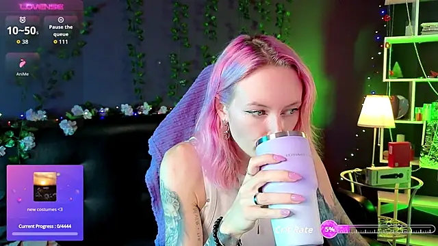  HelenCarter online show from 13, 9, 2025