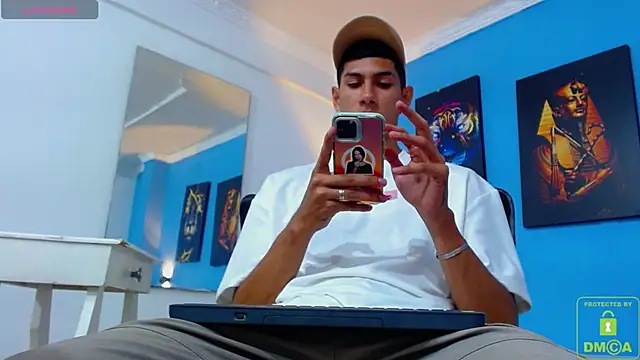 Snapshot of Valerio_20 chatting on 27, 12, 2024 Valerio 20 online show from 27, 12, 2024