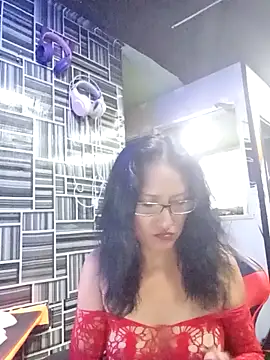 Snapshot of AdelinaMiran90 chatting on 11, 9, 2025 AdelinaMiran90 online show from 11, 9, 2025
