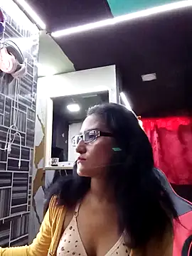 Snapshot of AdelinaMiran90 chatting on 14, 9, 2025 AdelinaMiran90 online show from 14, 9, 2025