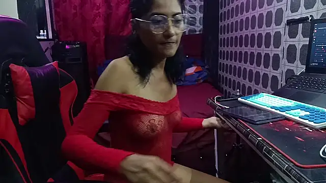 Snapshot of AdelinaMiran90 chatting on 6, 3, 2026 AdelinaMiran90 online show from 6, 3, 2026