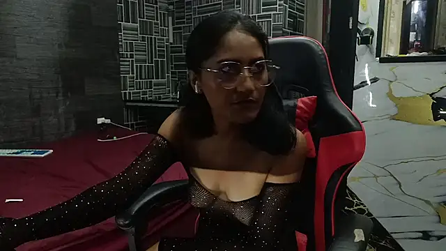 Snapshot of AdelinaMiran90 chatting on 12, 3, 2026 AdelinaMiran90 online show from 12, 3, 2026