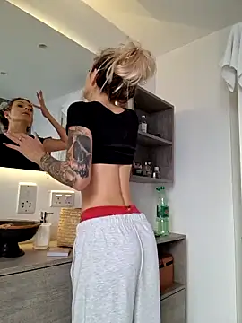 EileX official online show from 28, 2, 2025