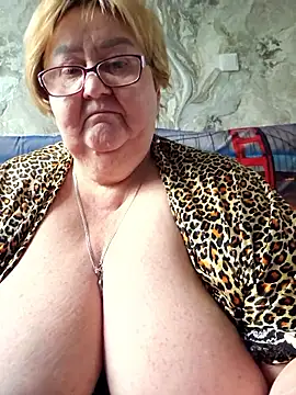 Awn290668 online show from 21, 4, 2026