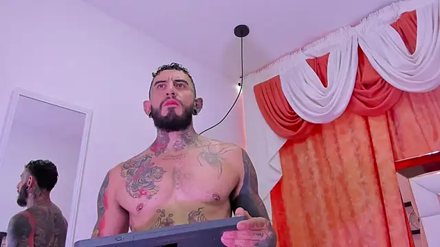 dilan scootk  online show from 22, 4, 2026