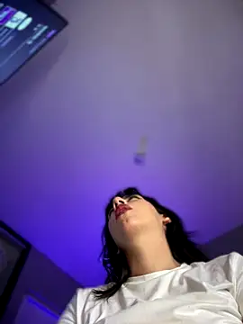 Snapshot of veronicaapink chatting on 7, 12, 2024 veronicaapink online show from 7, 12, 2024