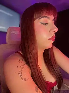 Snapshot of veronicaapink chatting on 8, 3, 2026 veronicaapink online show from 8, 3, 2026