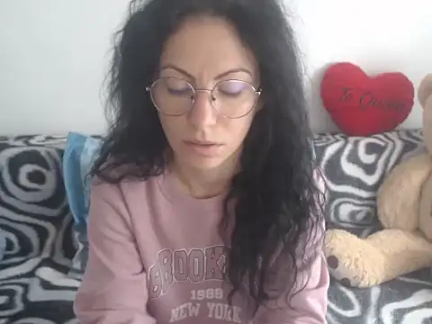 Emmatoo online show from 19, 4, 2026