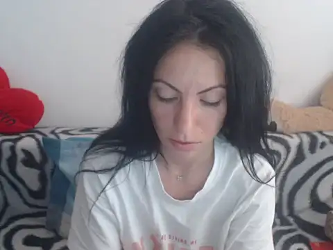 Emmatoo online show from 24, 4, 2026