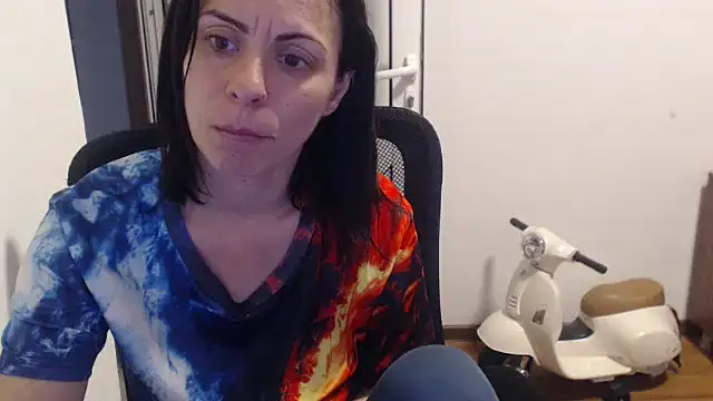 Emmatoo online show from 4, 6, 2026